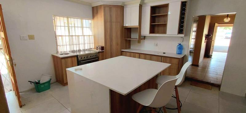 8 Bedroom Property for Sale in Groenvlei Free State